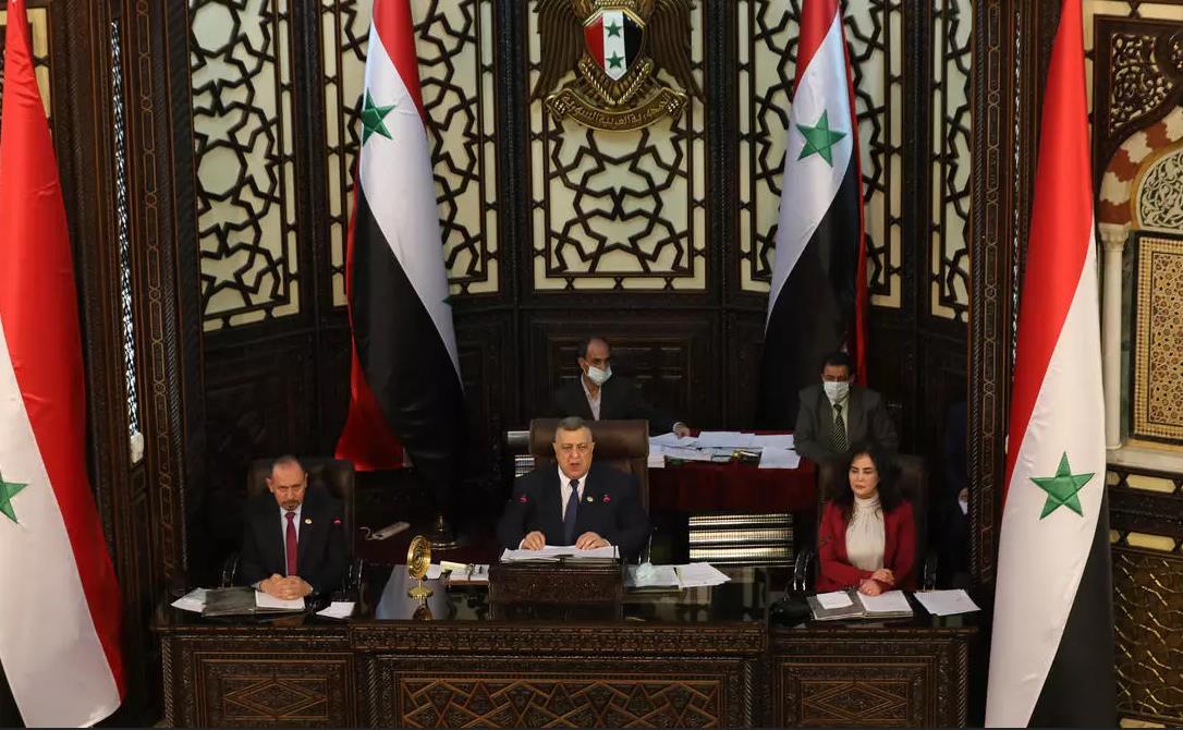 الحكومة السورية تضع شرطا لمشاركة الناخبين بالخارج في انتخابات الرئاسة السورية