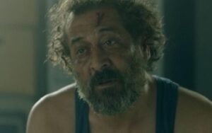 بطل مسلسل قيد مجهول عبد المنعم عمايري يبكي خلال حواره مع برنامج Mbc Trending ( فيديو )