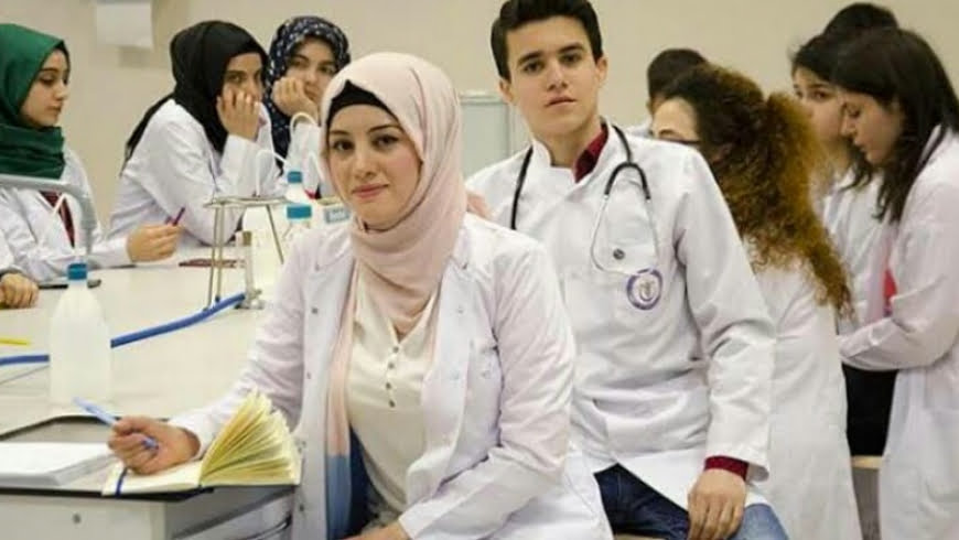 الأطباء السوريون