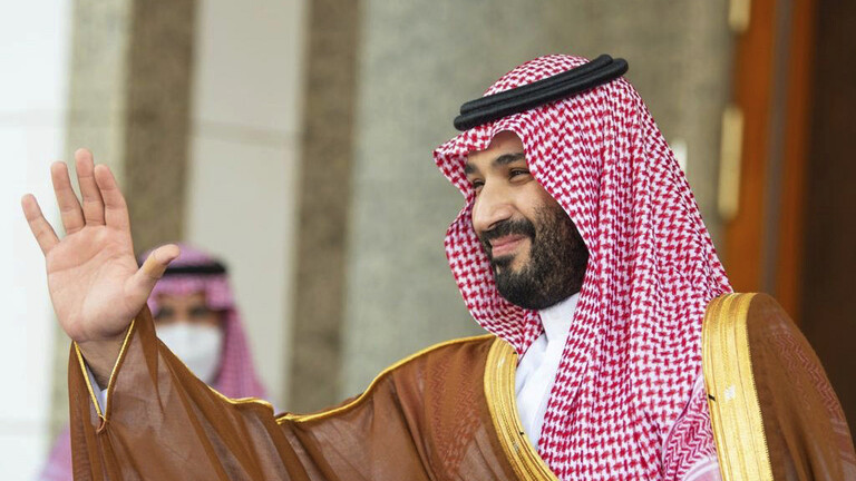 صورة "مسيئة للعرب".. تقرير في صحيفة بريطانية عن الأمير محمد بن سلمان يثير غضبا واسعا بمواقع التواصل