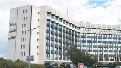 وزارة التعليم العالي تحدد مواعيد التسجيل والتحويل المتماثل وتغيير القيد والانتقال في الجامعات الحكومية السورية