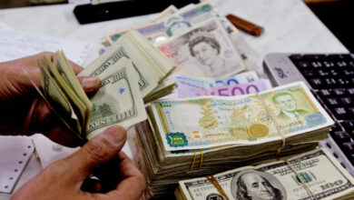 مصرف سوريا المركزي يرفع سعر الدولار للحوالات والبدلات الى 3000 ليرة سورية