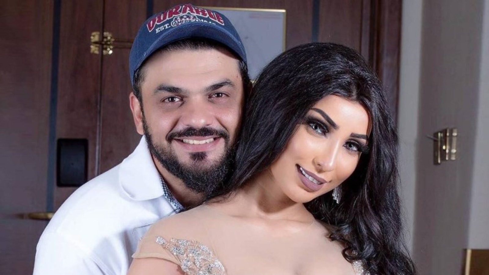 ما فعلته دنيا بطمة بعد طلاقها من زوجها البحريني يثير الجدل ( صور )