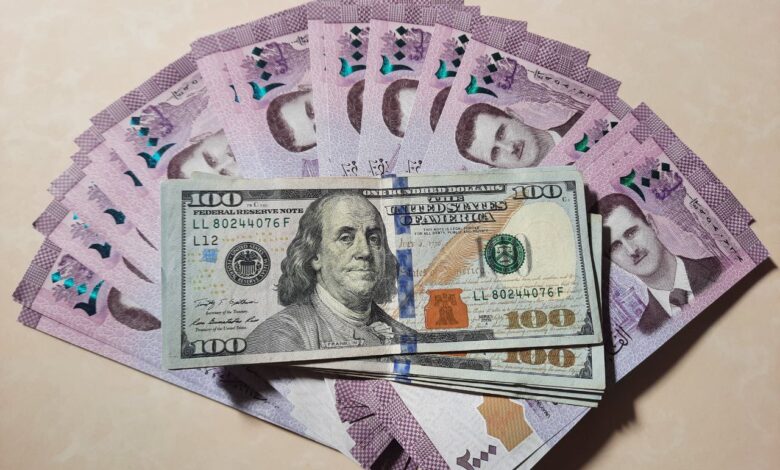 سعر صرف الدولار مقابل الليرة السورية في المصرف المركزي و ( ويسترن يونيون ) حوالات رمضان 2023