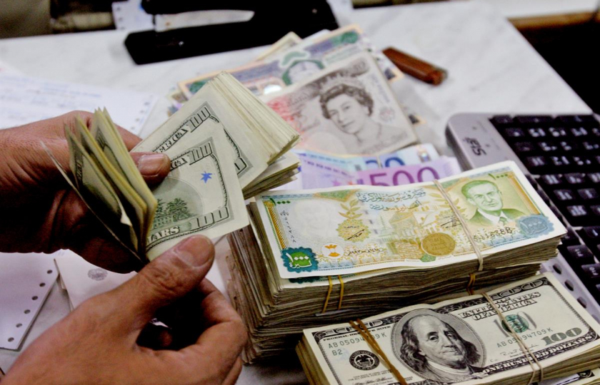مصرف سوريا المركزي يخفض سعر تصريف الدولار حوالات ويسترن اليوم الأربعاء 30 آب 2023